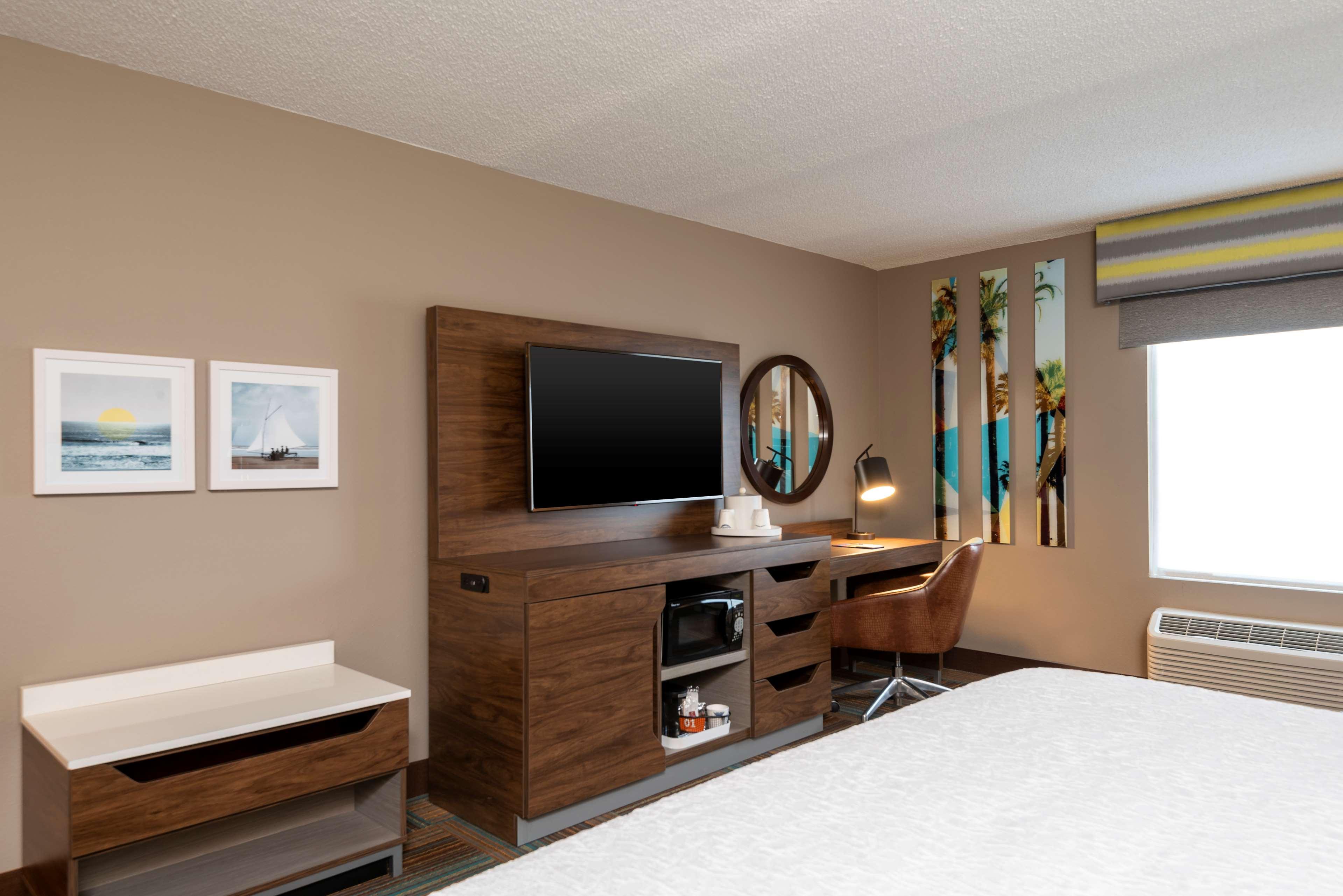 Hampton Inn & Suites Fort Myers-Colonial Boulevard Zewnętrze zdjęcie