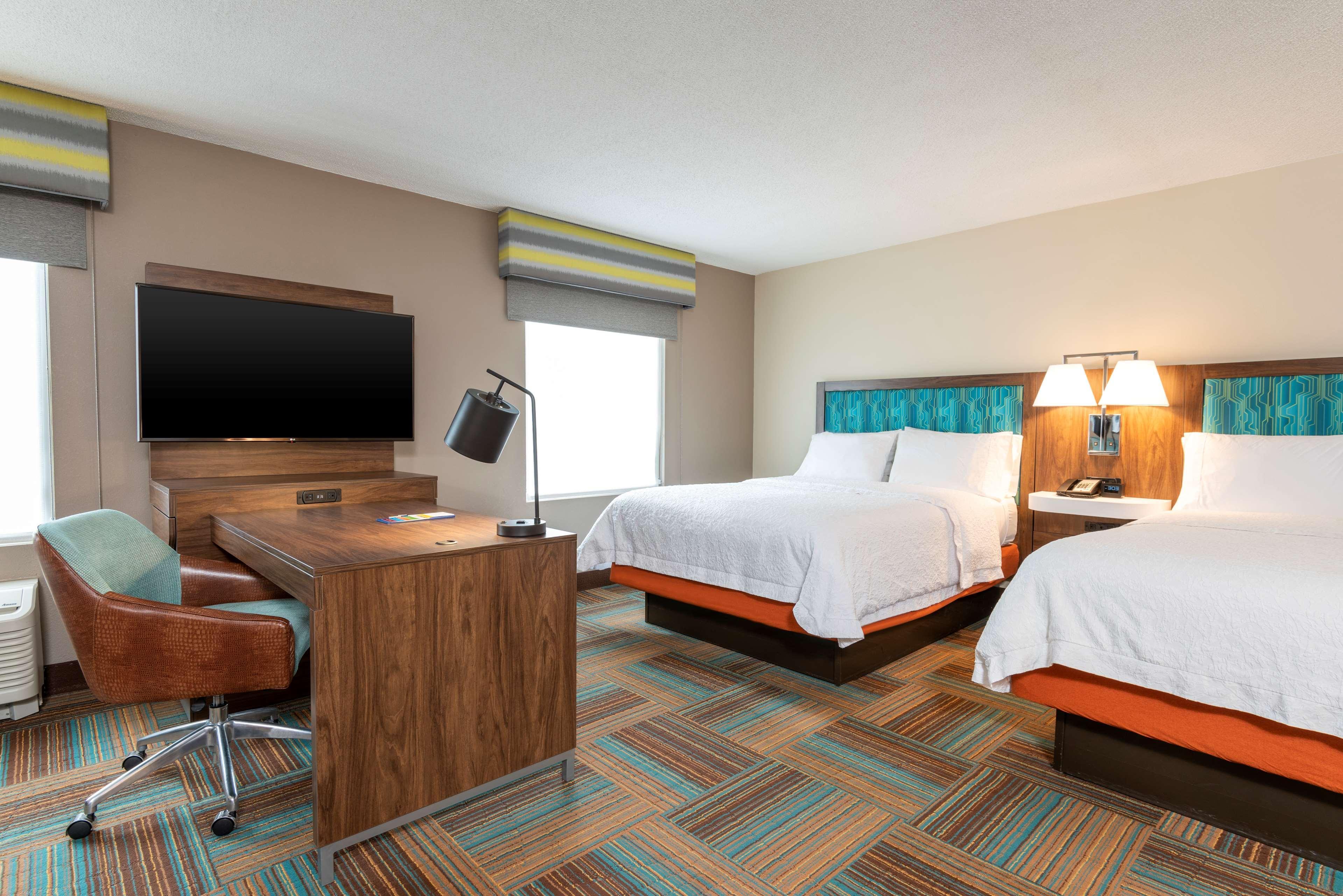 Hampton Inn & Suites Fort Myers-Colonial Boulevard Zewnętrze zdjęcie