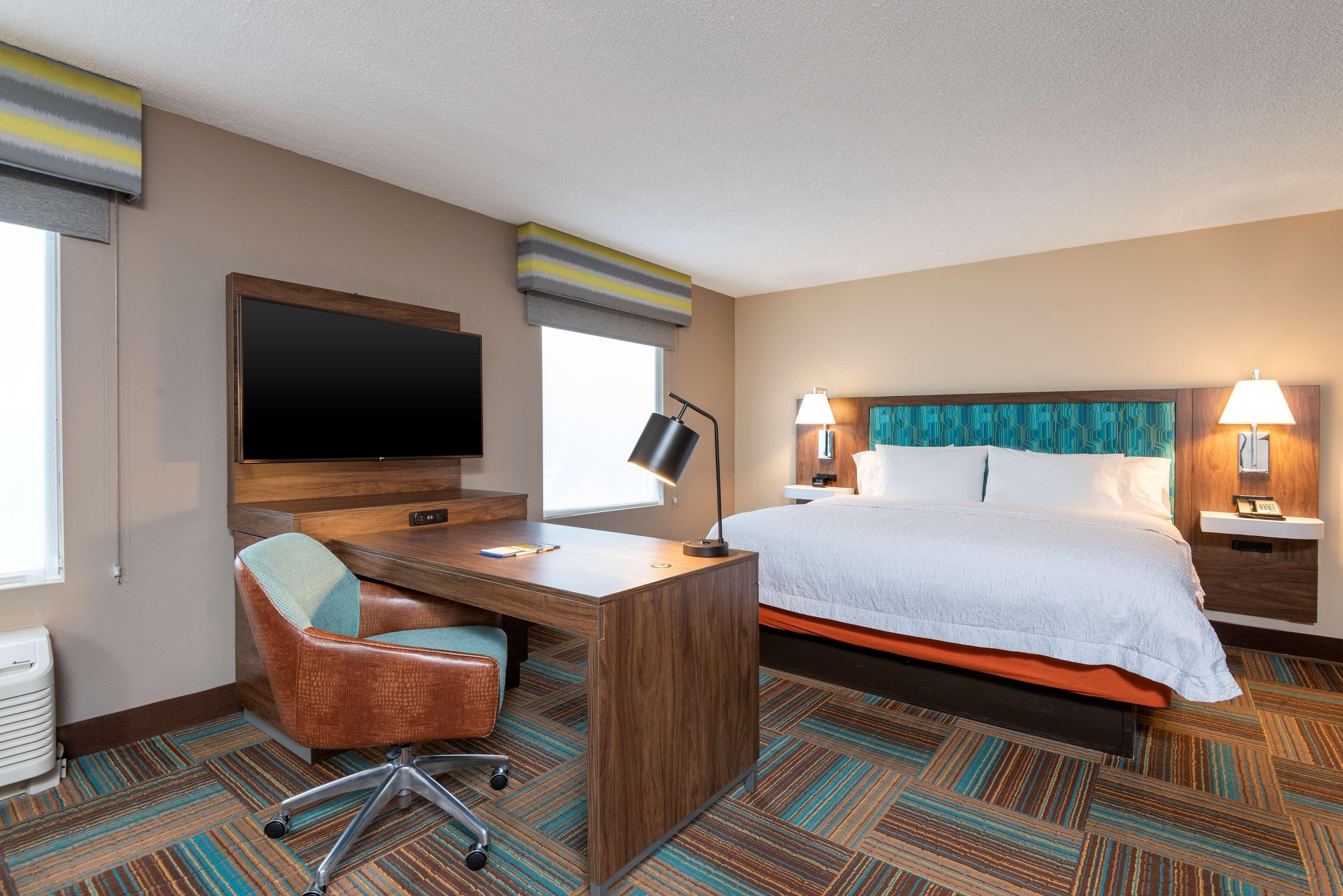 Hampton Inn & Suites Fort Myers-Colonial Boulevard Zewnętrze zdjęcie