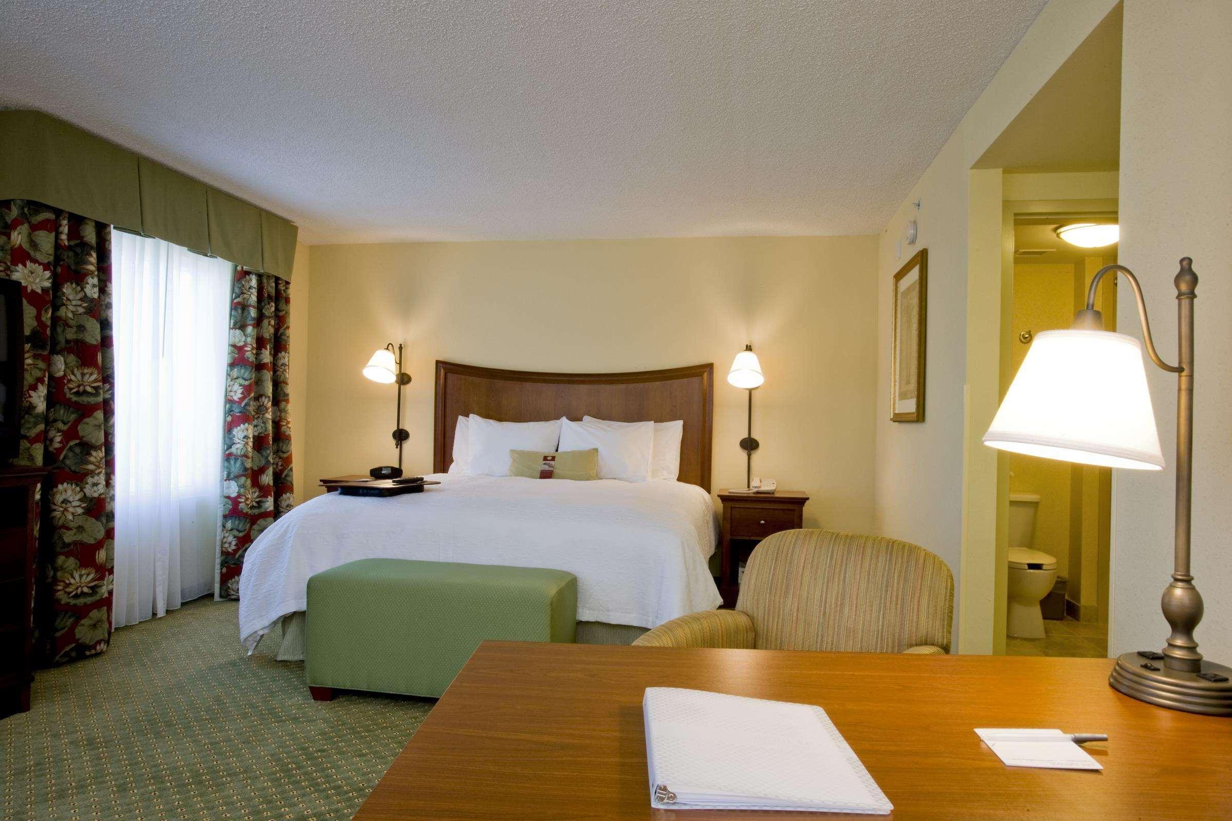 Hampton Inn & Suites Fort Myers-Colonial Boulevard Zewnętrze zdjęcie