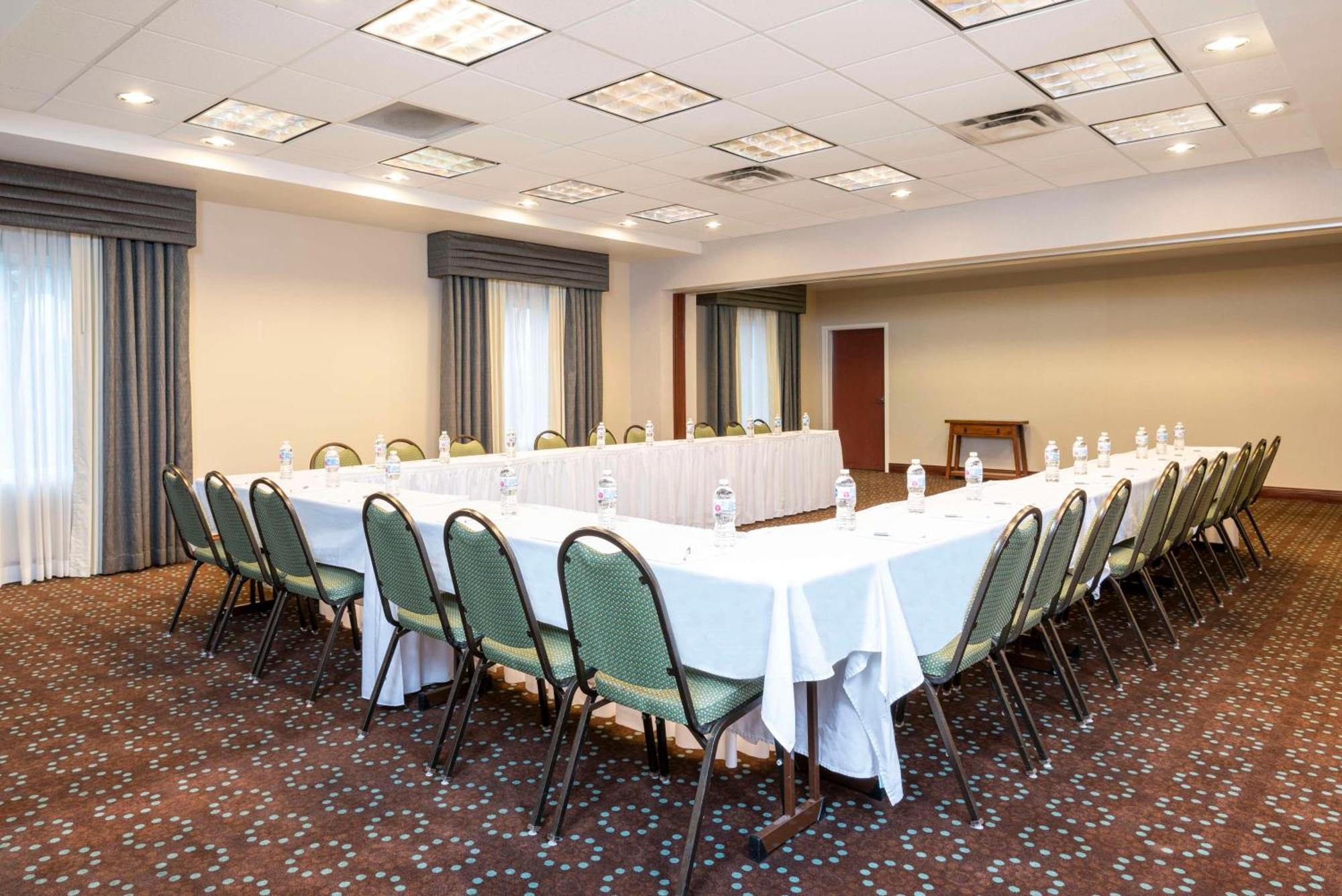 Hampton Inn & Suites Fort Myers-Colonial Boulevard Zewnętrze zdjęcie